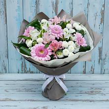 Букет цветов из:  Герберы, Альстромерии и Хризантемы #REPLACE_PRED# Свече