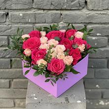 Цветочная композиция из Розы в коробке в Свече