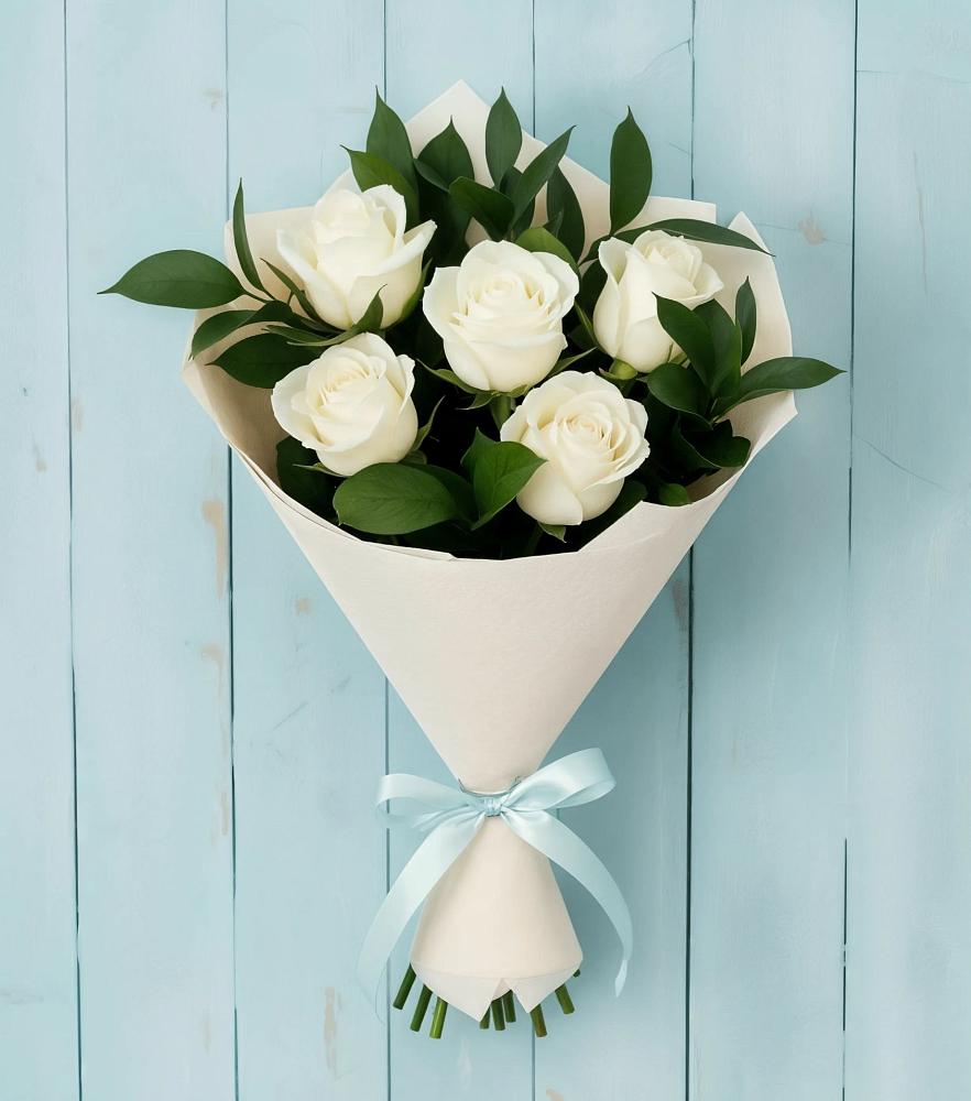 Букет цветов из: Розы в Свече