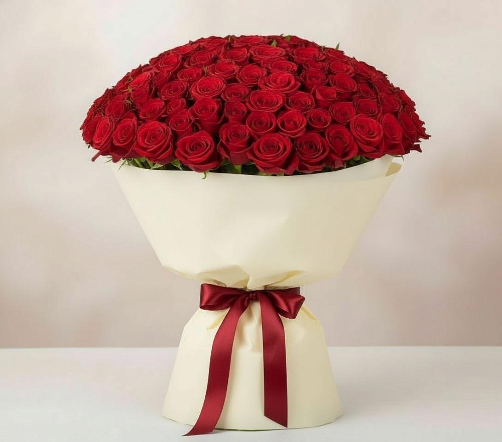 Букет 101 Красная роза Милано в Свече
