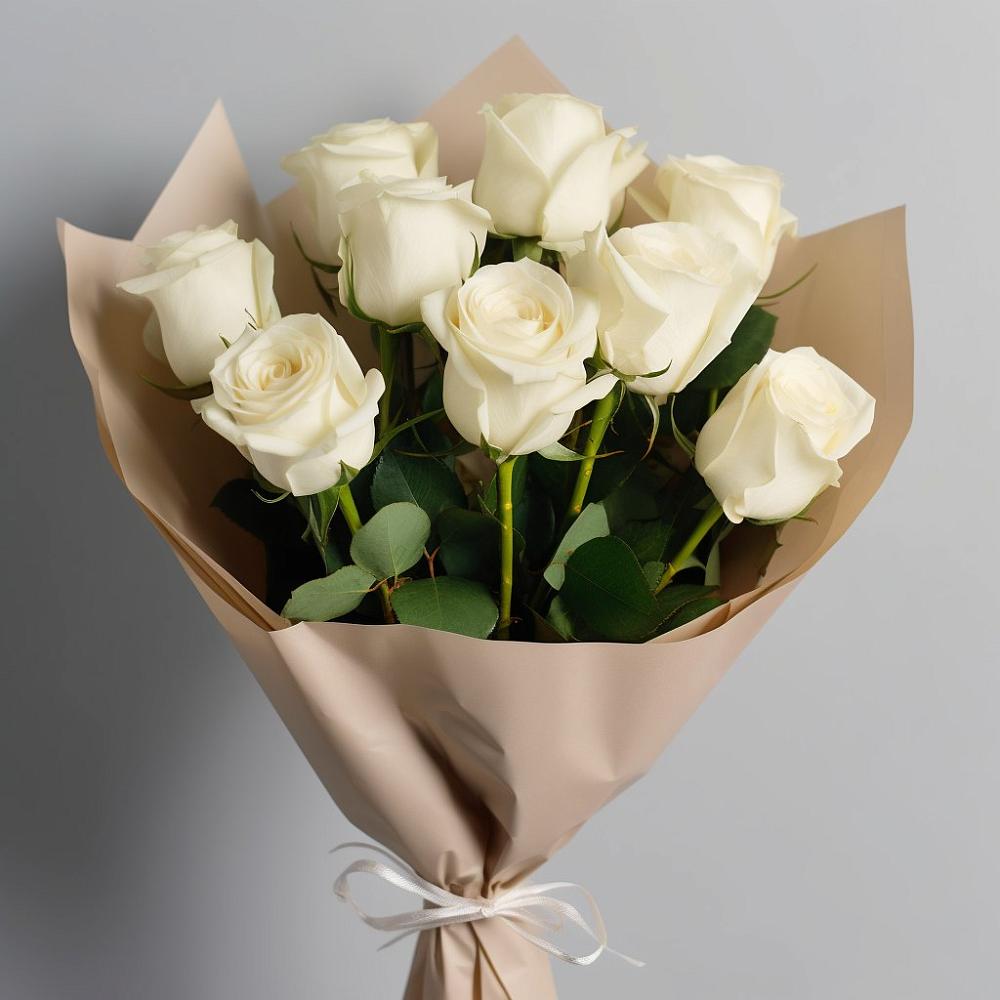 Букет 9 Белых роз Эдлесс Лав в Свече