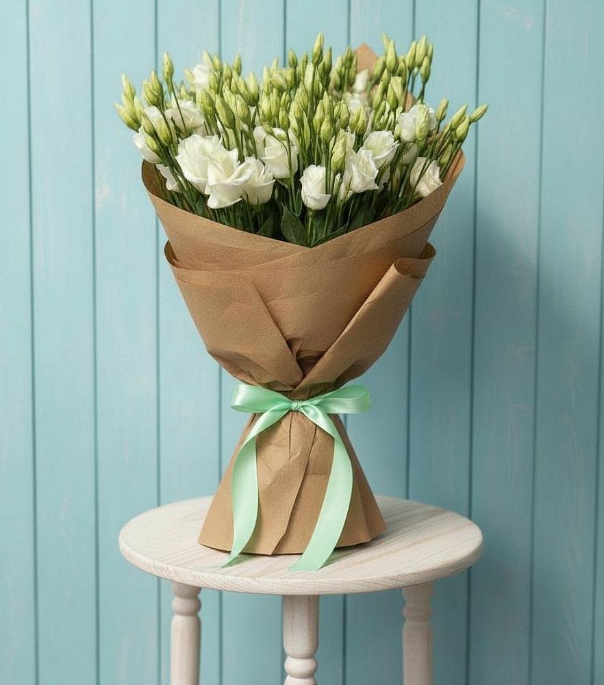 Букет цветов из: Лизиантусы в Свече