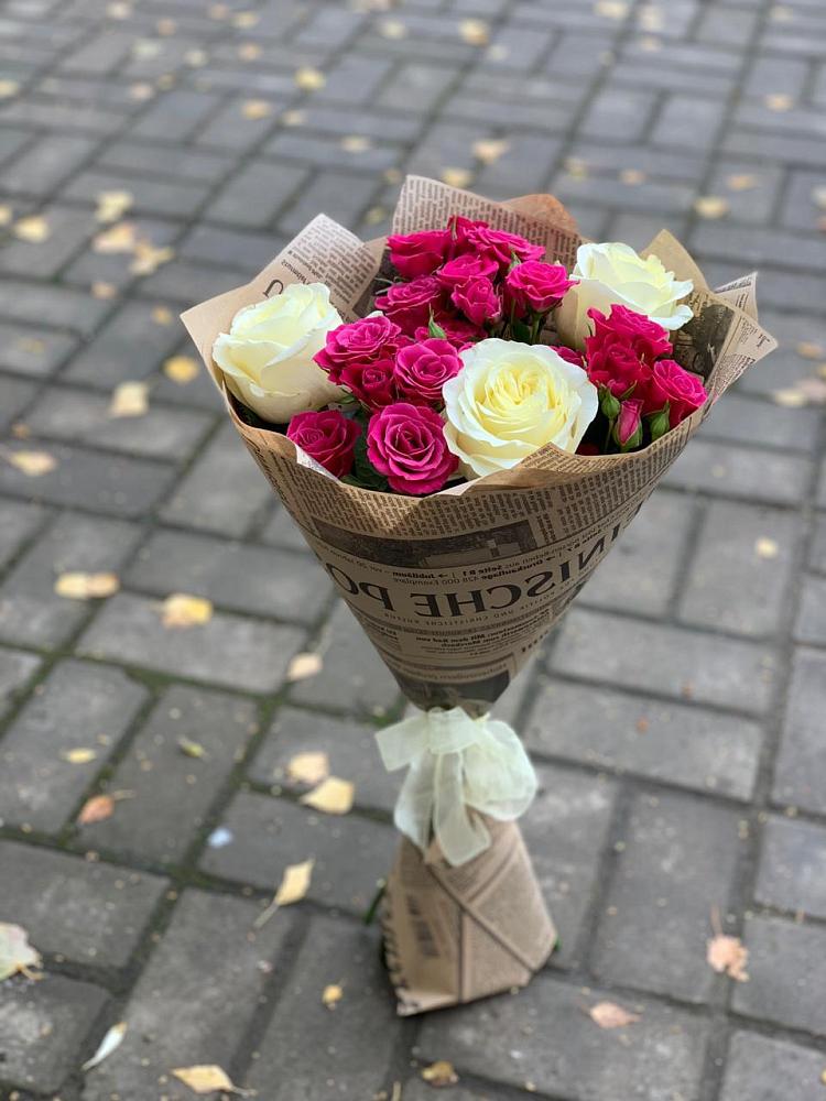 Букет цветов из: Розы в Свече