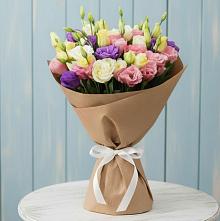 Букет цветов из:  Лизиантусы #REPLACE_PRED# Свече