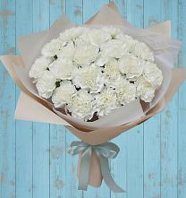 Букет цветов из:  Гвоздики #REPLACE_PRED# Свече