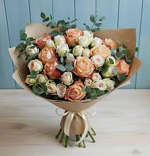 Букет цветов из:  Альстромерии и Розы #REPLACE_PRED# Свече