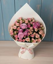 Букет цветов из:  Розы в Свече