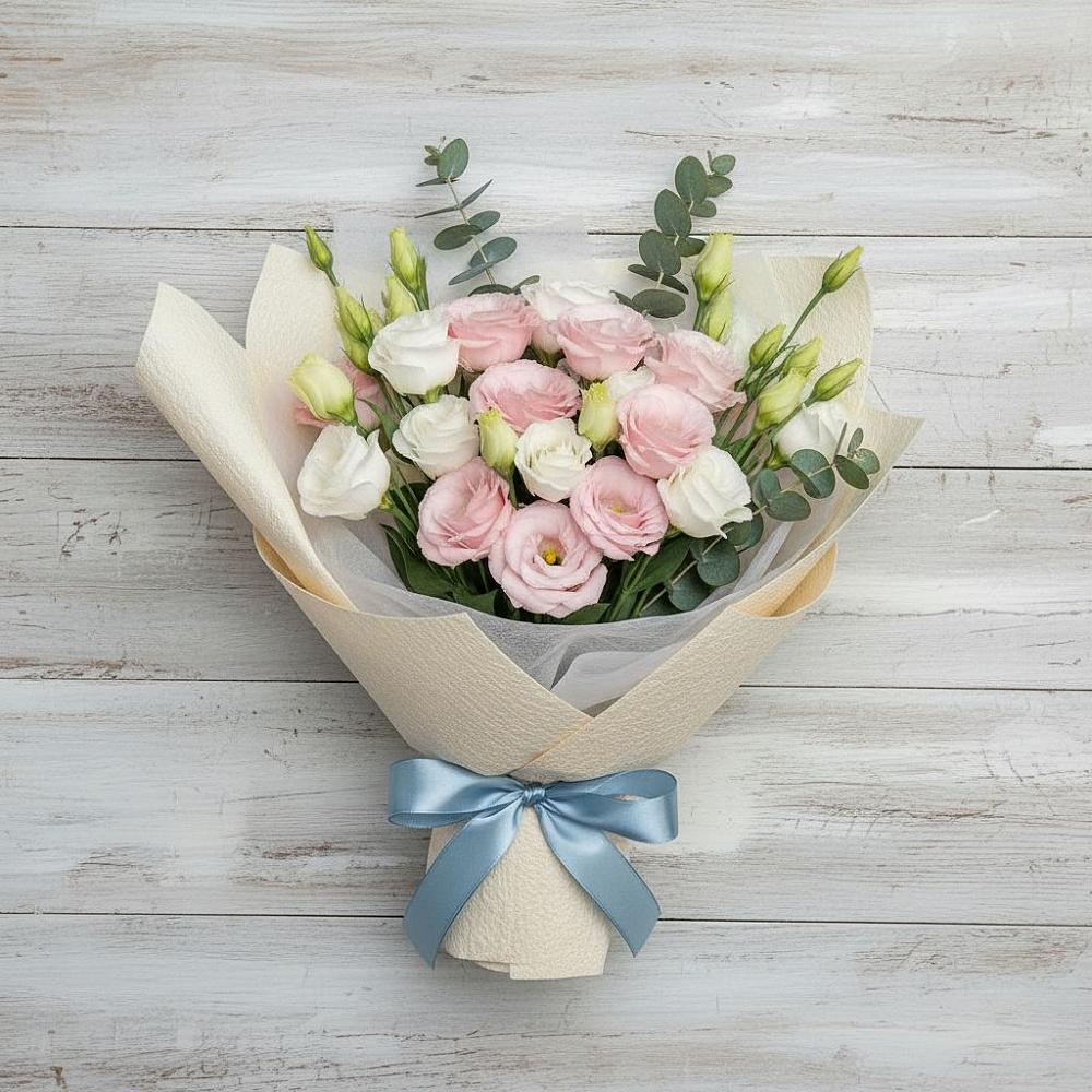 Букет цветов из: Лизиантусы в Свече